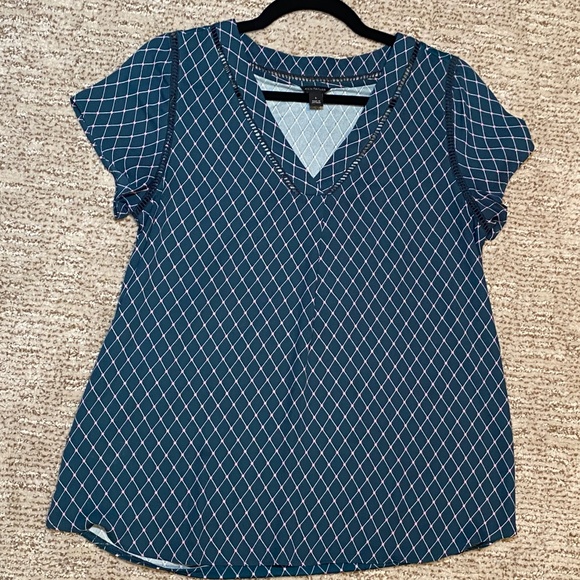 Ann Taylor Teal Blouse with Pink Accents and Diamond Pattern - Picture 1 of 5